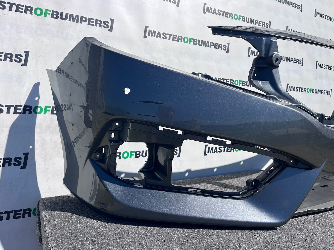 Honda Civic Turbo Ex Fk8 Saloon 2017-2020 Front Bumper 4 Pdc Genuine [g617]