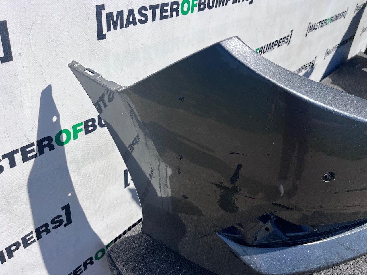 Honda Civic Turbo Ex Fk8 Saloon 2017-2020 Front Bumper 4 Pdc Genuine [g617]