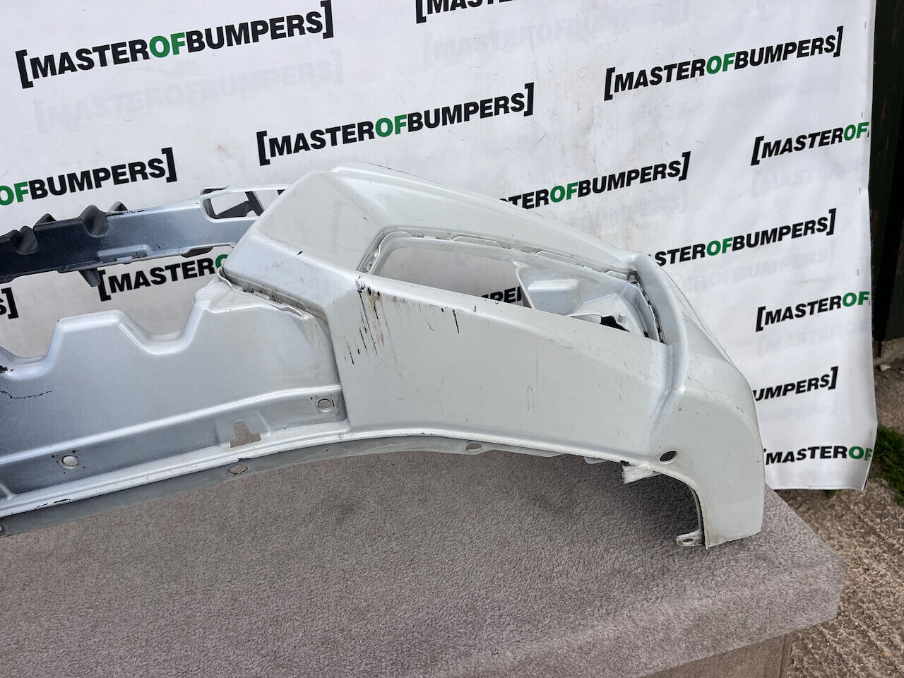 Honda Civic V Tec Sr Hatchback 2015-2017 Front Bumper Pdc Genuine [g471]
