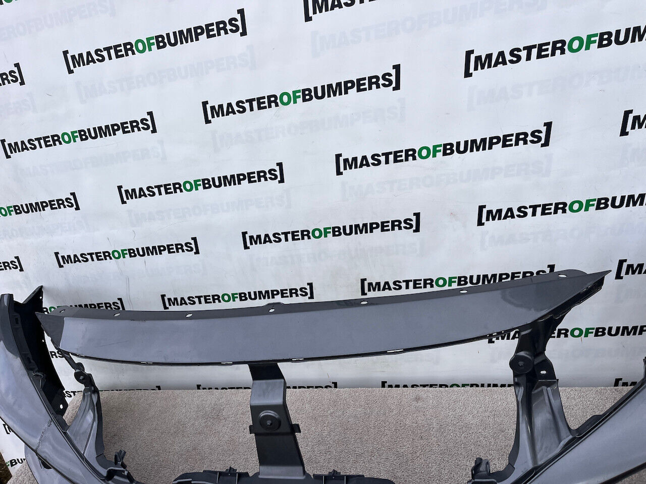 Honda Civic Type R Fk8 Hatchback 2017-2019 Front Bumper Grey Genuine [g690]