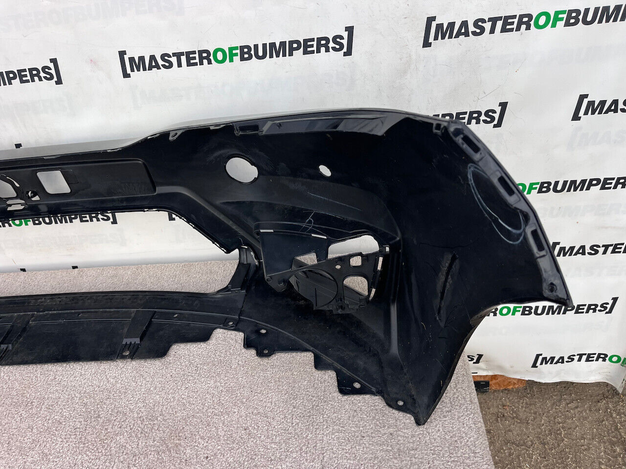 Honda Jazz Mk3 Se V Tec 2015-2017 Front Bumper Black 4 Pdc Genuine [g509]