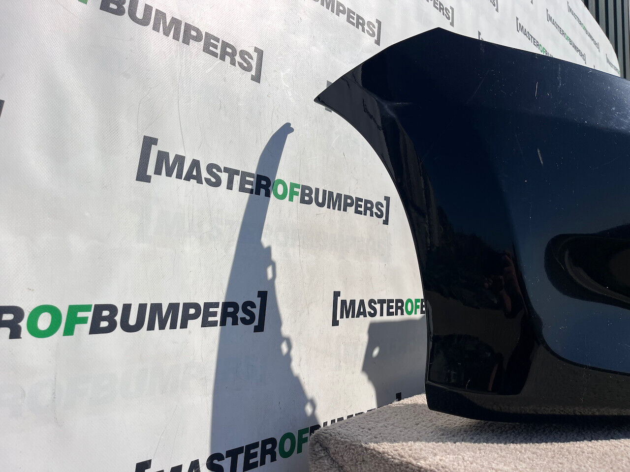 Honda Jazz V Tec Mk2 Lift Hatchback 2011-2014 Front Bumper Genuine [g528]