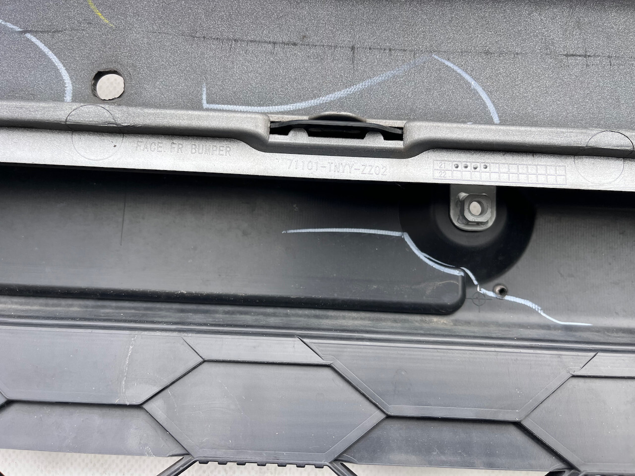 Honda Crv V-tec D-tec Mk5 2019-2022 Front Bumper 4 Pdc + Jets Genuine [g542]