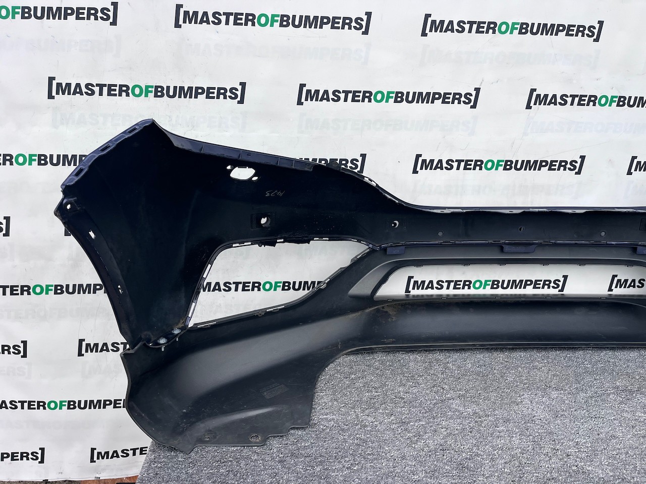 Honda Crv Elegance Mk4 2013-2014 Front Bumper 4 Pdc + Jets Genuine [g579]