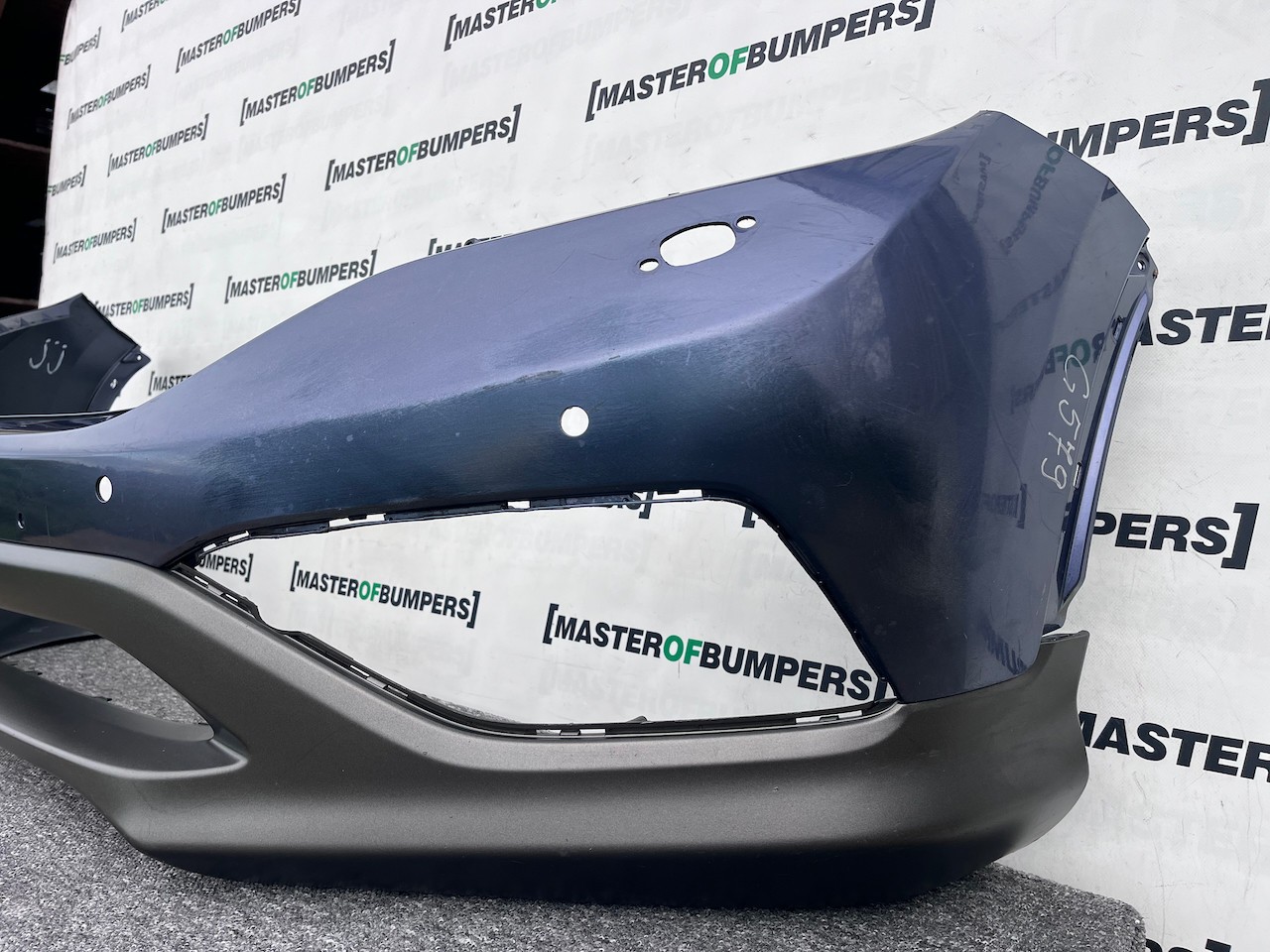 Honda Crv Elegance Mk4 2013-2014 Front Bumper 4 Pdc + Jets Genuine [g579]