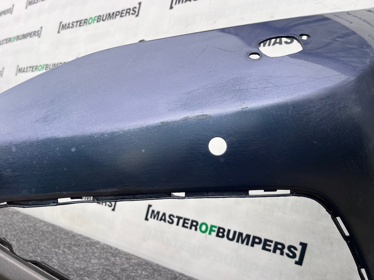 Honda Crv Elegance Mk4 2013-2014 Front Bumper 4 Pdc + Jets Genuine [g579]