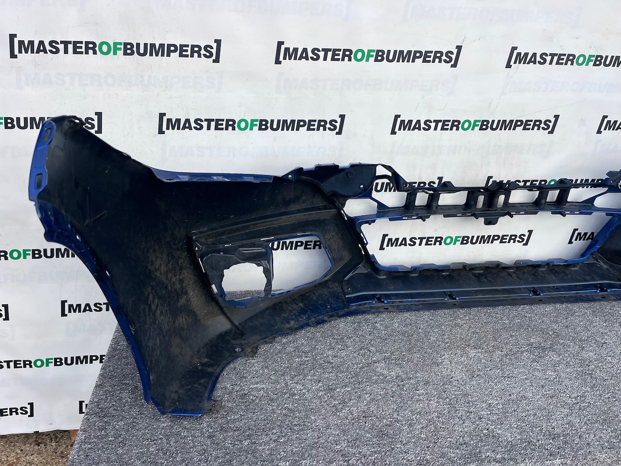 Honda Civic V Tec Sr Hatchback 2015-2017 Front Bumper No Pdc Genuine [g573]