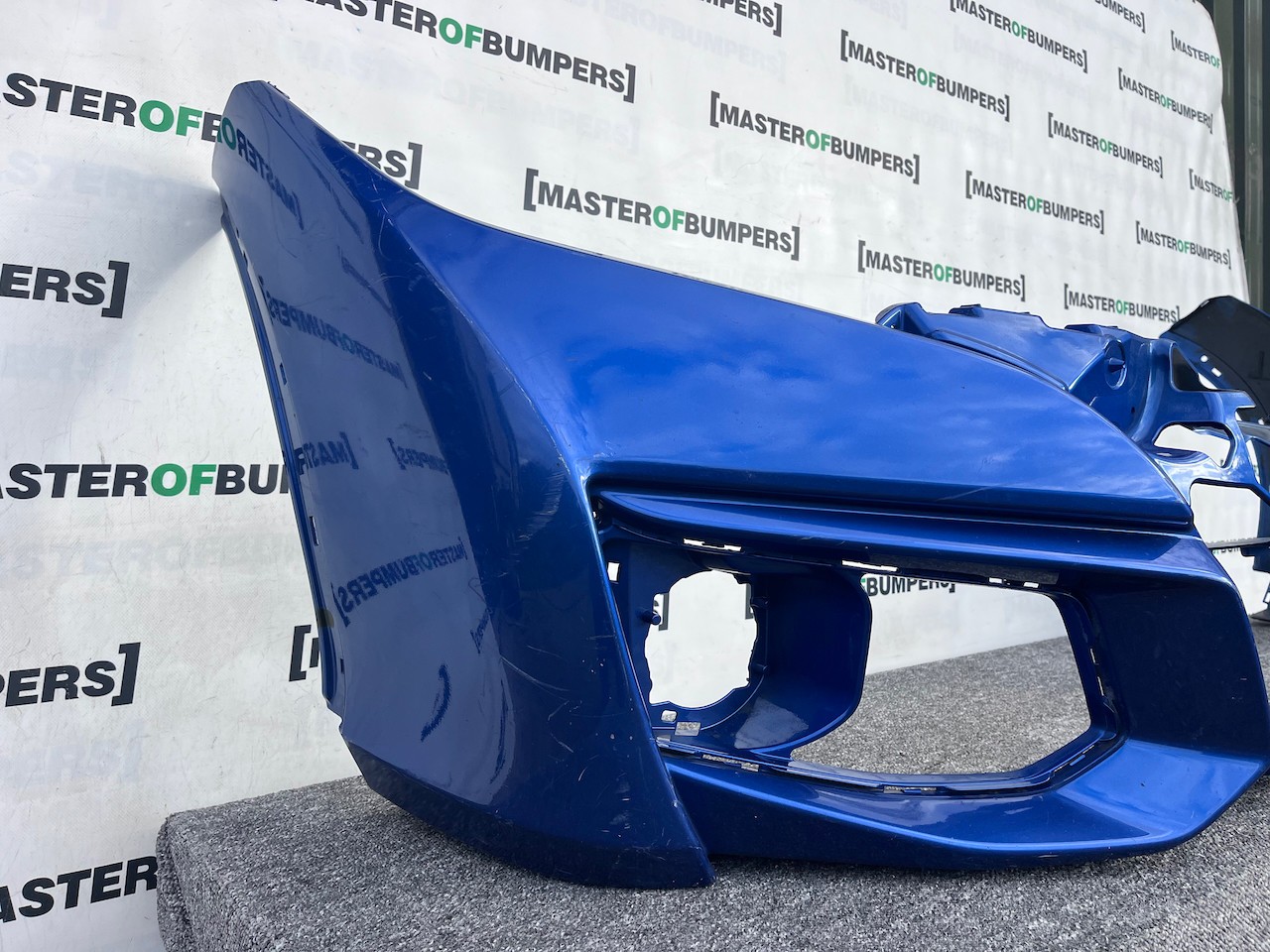 Honda Civic V Tec Sr Hatchback 2015-2017 Front Bumper No Pdc Genuine [g573]