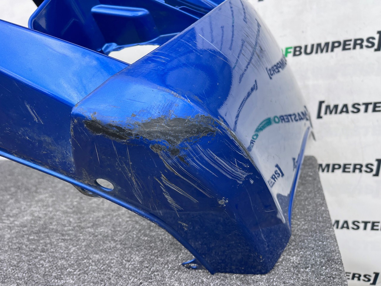 Honda Civic V Tec Sr Hatchback 2015-2017 Front Bumper Pdc +jets Genuine [g590]