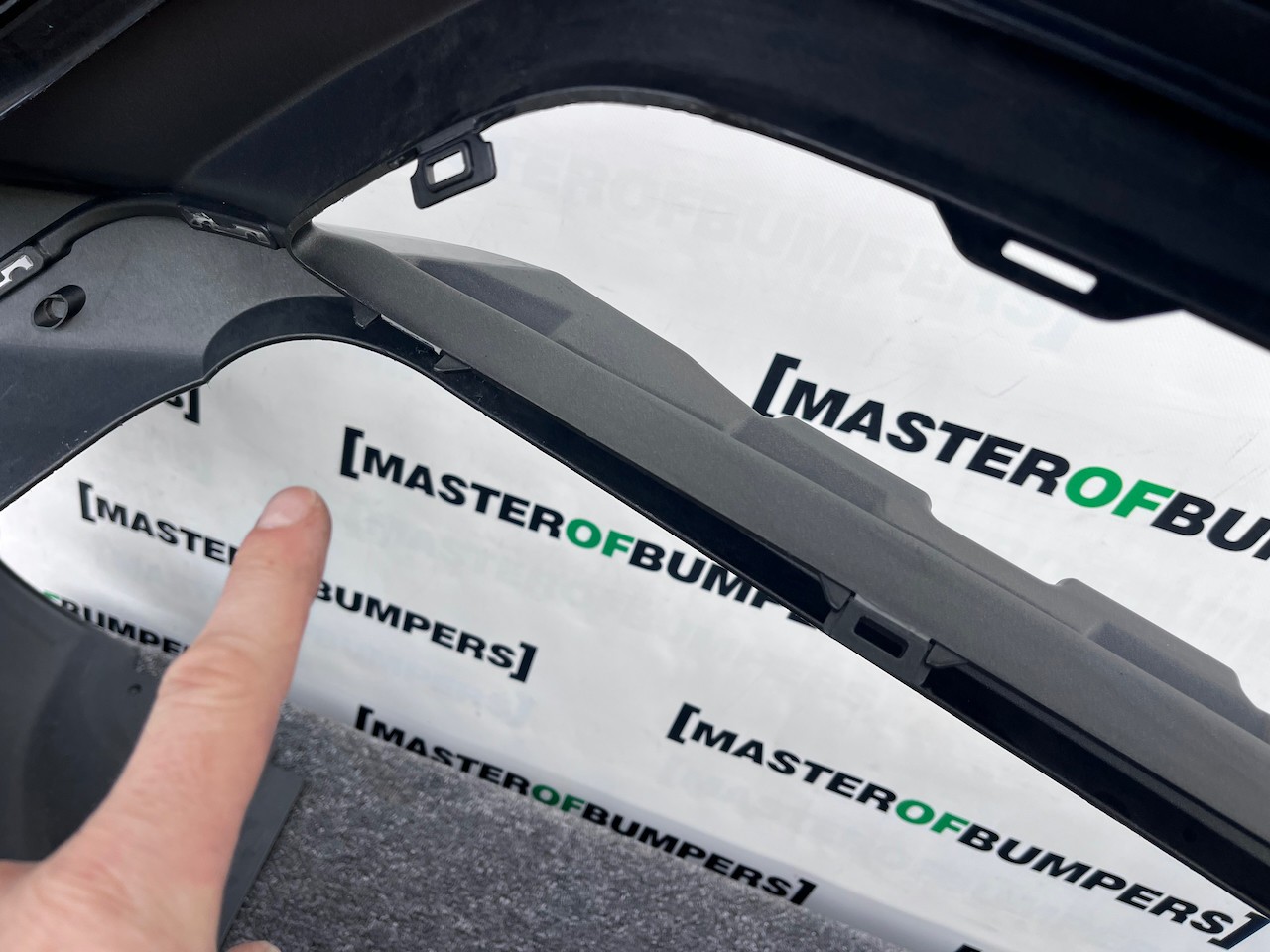 Honda Crv Elegance Mk4 Lift 2015-2017 Front Bumper 4 Pdc No Jets Genuine [g594]