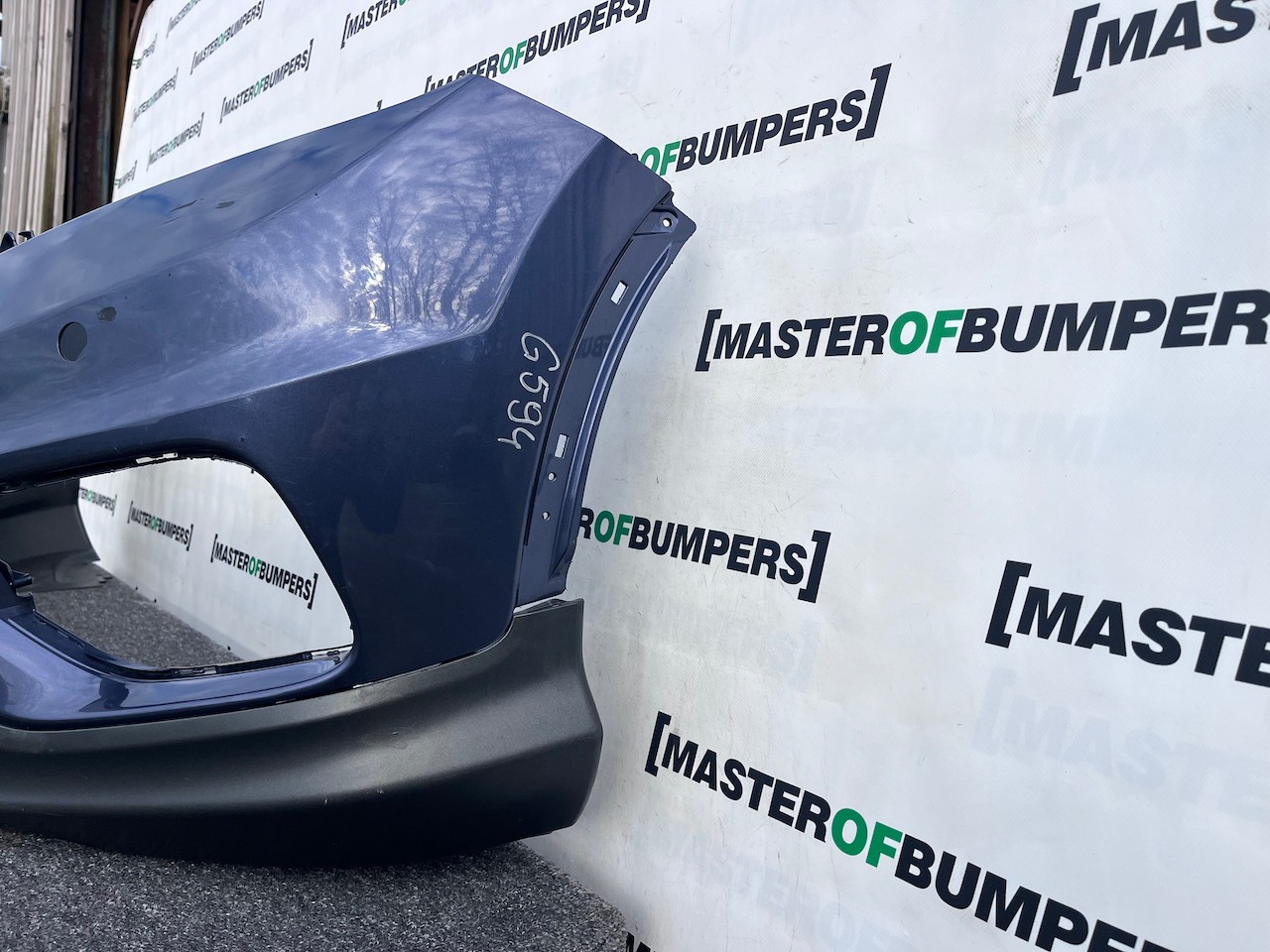 Honda Crv Elegance Mk4 Lift 2015-2017 Front Bumper 4 Pdc No Jets Genuine [g594]