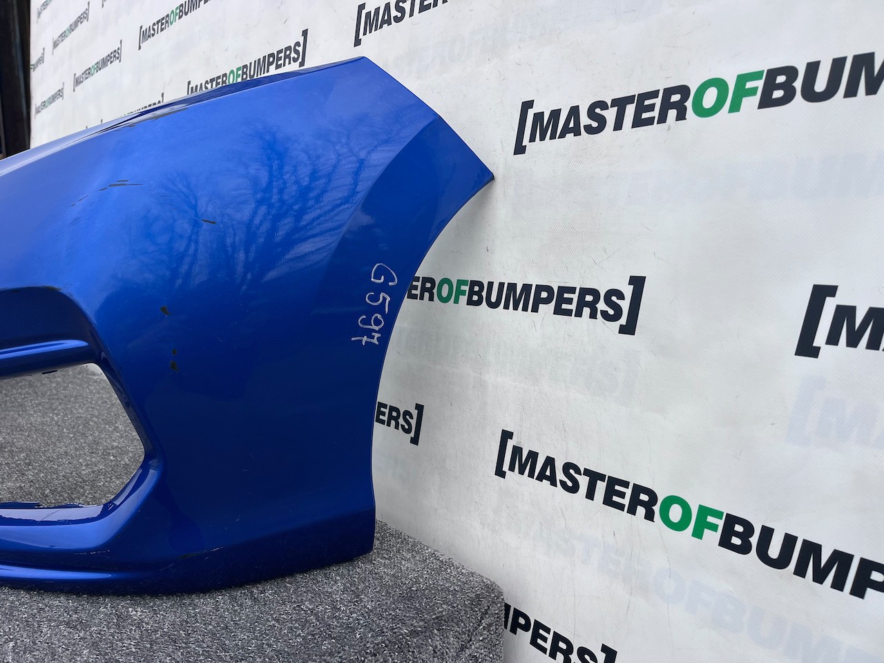 Honda Jazz Ex V-tec Hatchback Lift 2018-2020 Front Bumper 4 Pdc Genuine [g597]