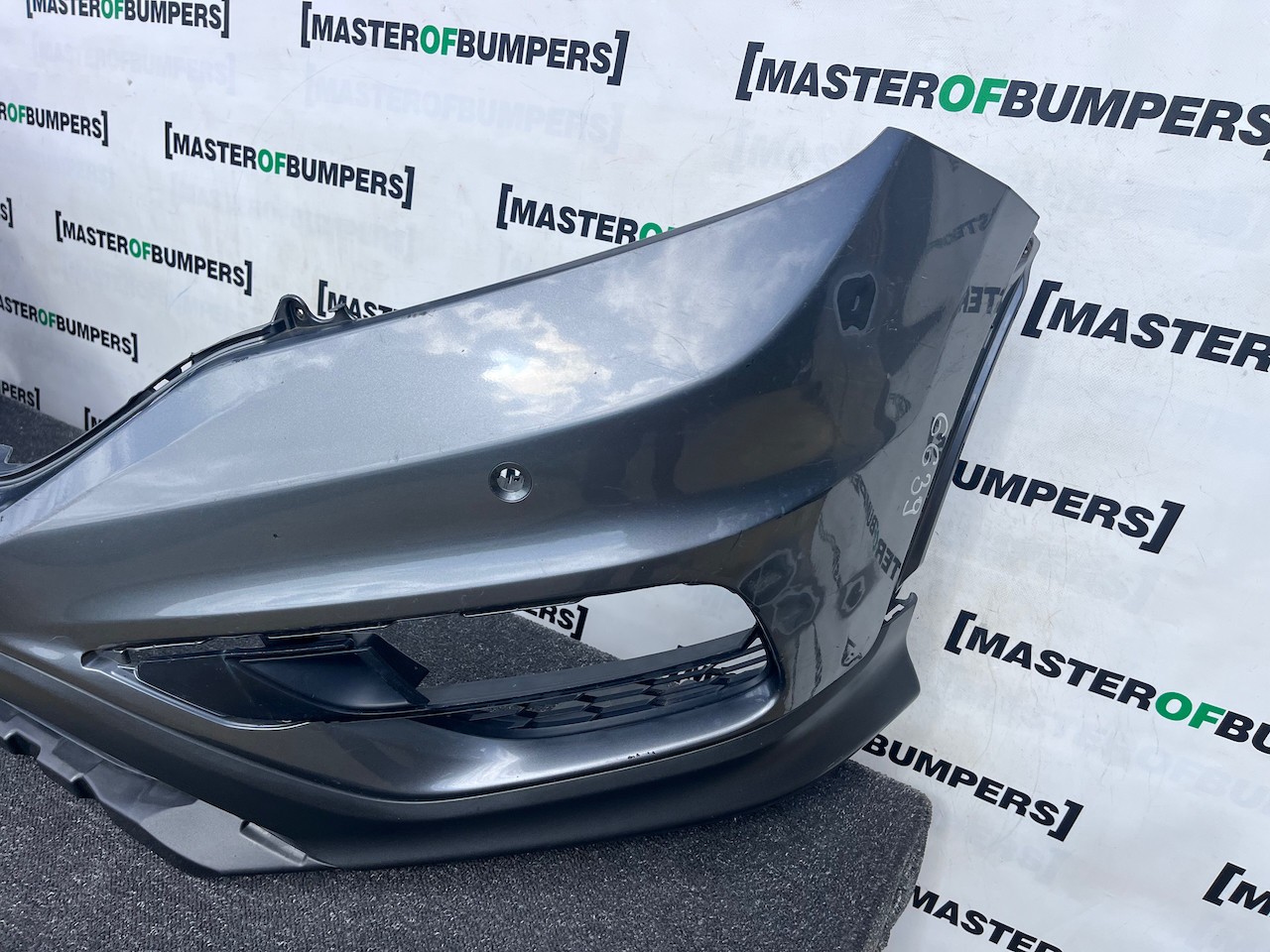 Honda Crv Elegance Mk4 Lift 2015-2017 Front Bumper 4 Pdc No Jets Genuine [g639]