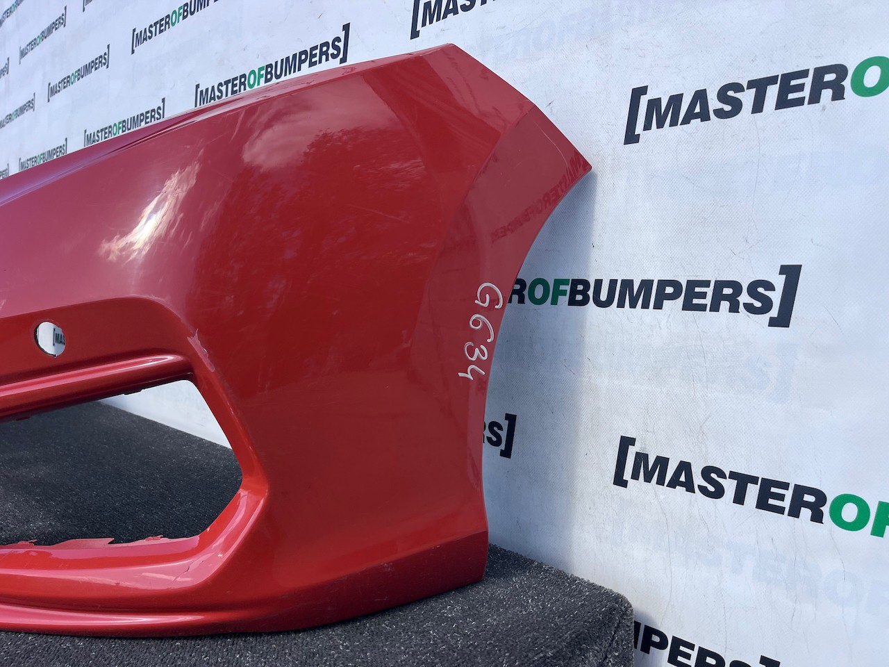 Honda Jazz Ex V-tec Hatchback Lift 2018-2020 Front Bumper 4 Pdc Genuine [g634]