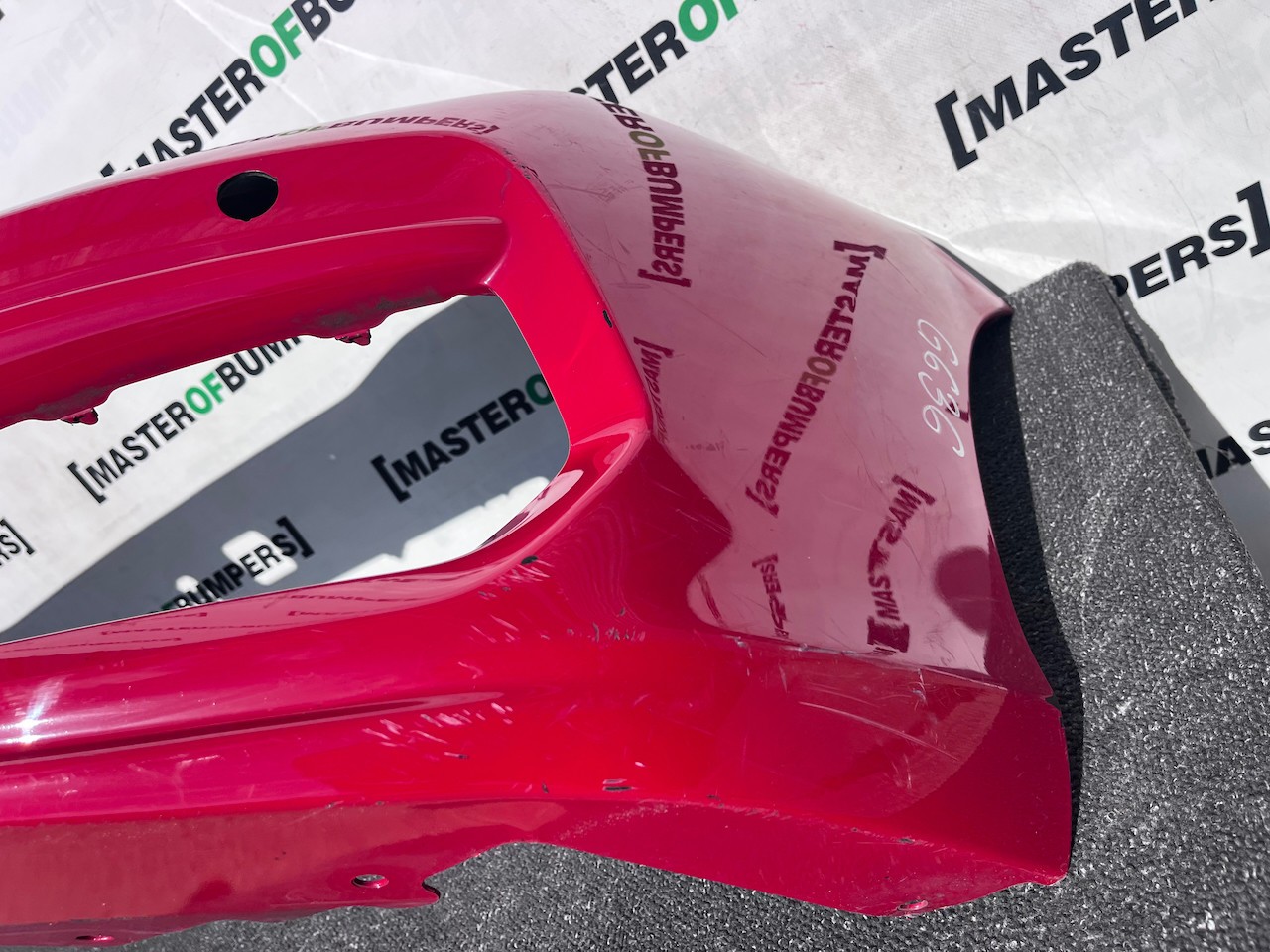 Honda Jazz Ex V-tec Hatchback Lift 2018-2020 Front Bumper 4 Pdc Genuine [g636]