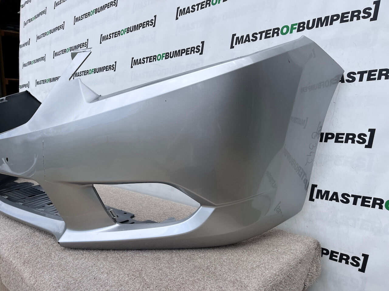 Honda Accord Mk8 Face Lift Saloon Estate 2011-2015 Front Bumper Genuine [g342]