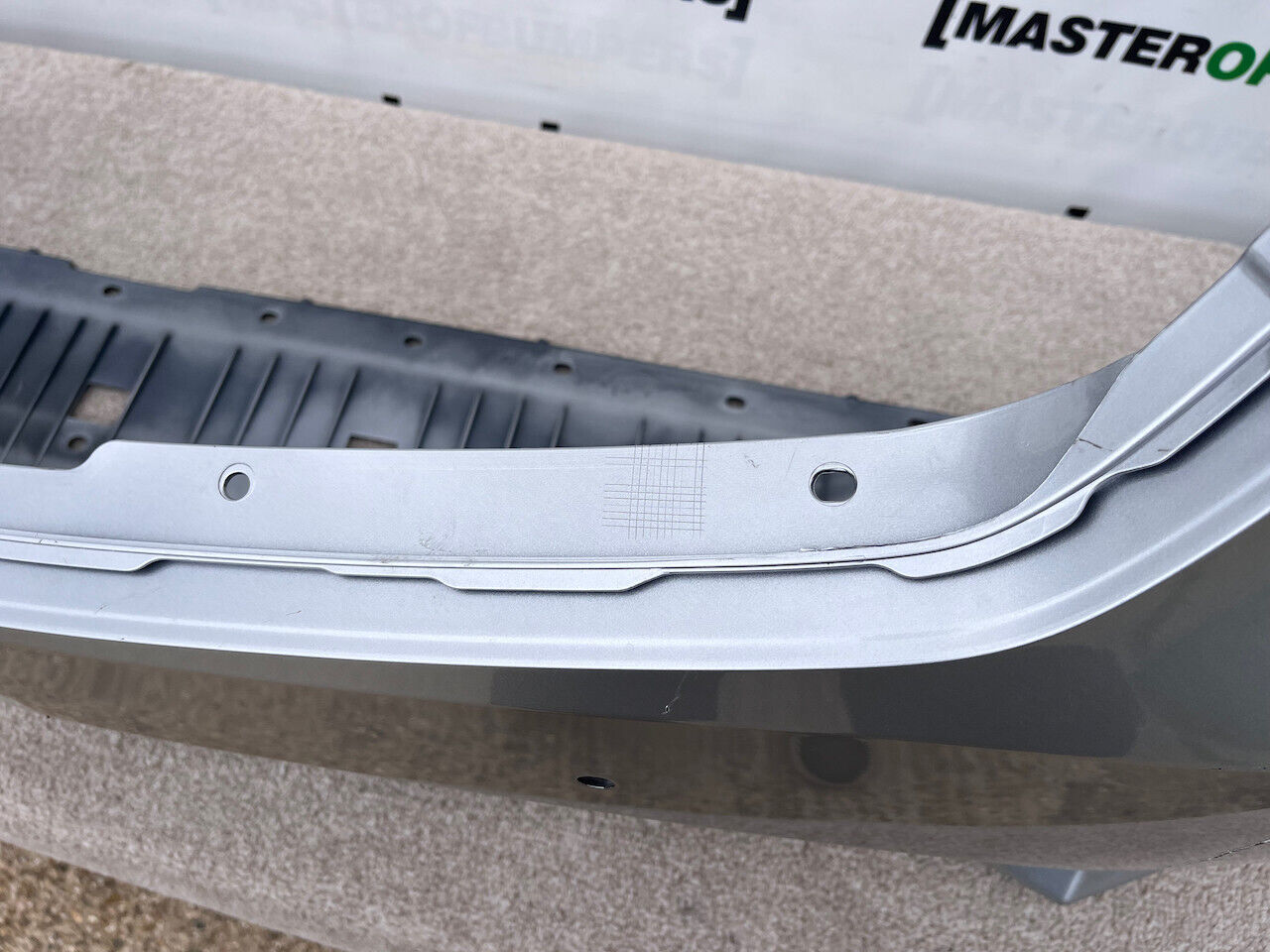 Honda Accord Mk8 Face Lift Saloon Estate 2011-2015 Front Bumper Genuine [g342]