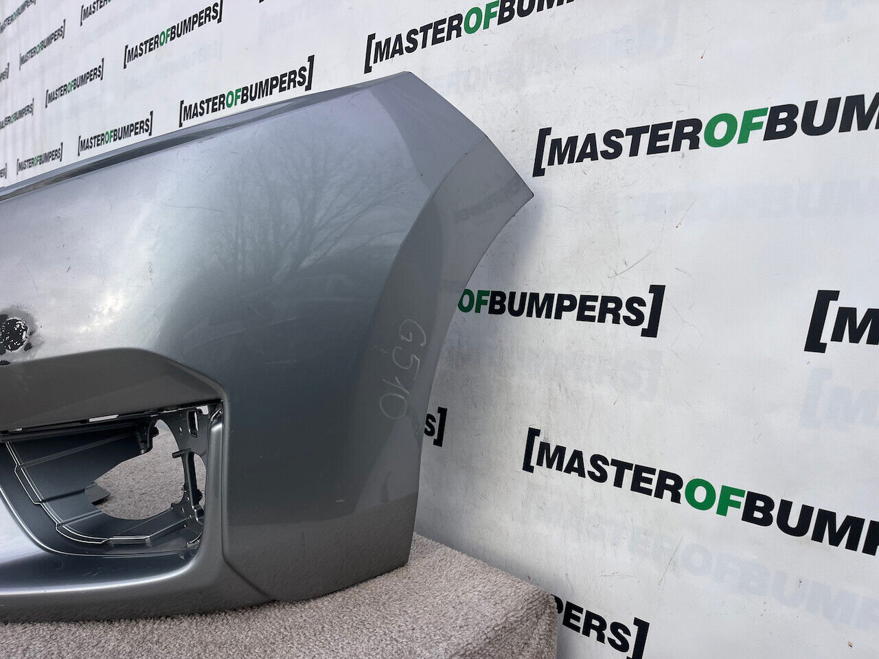 Honda Jazz Mk3 Se V Tec 2015-2017 Front Bumper Grey No Pdc Genuine [g510]