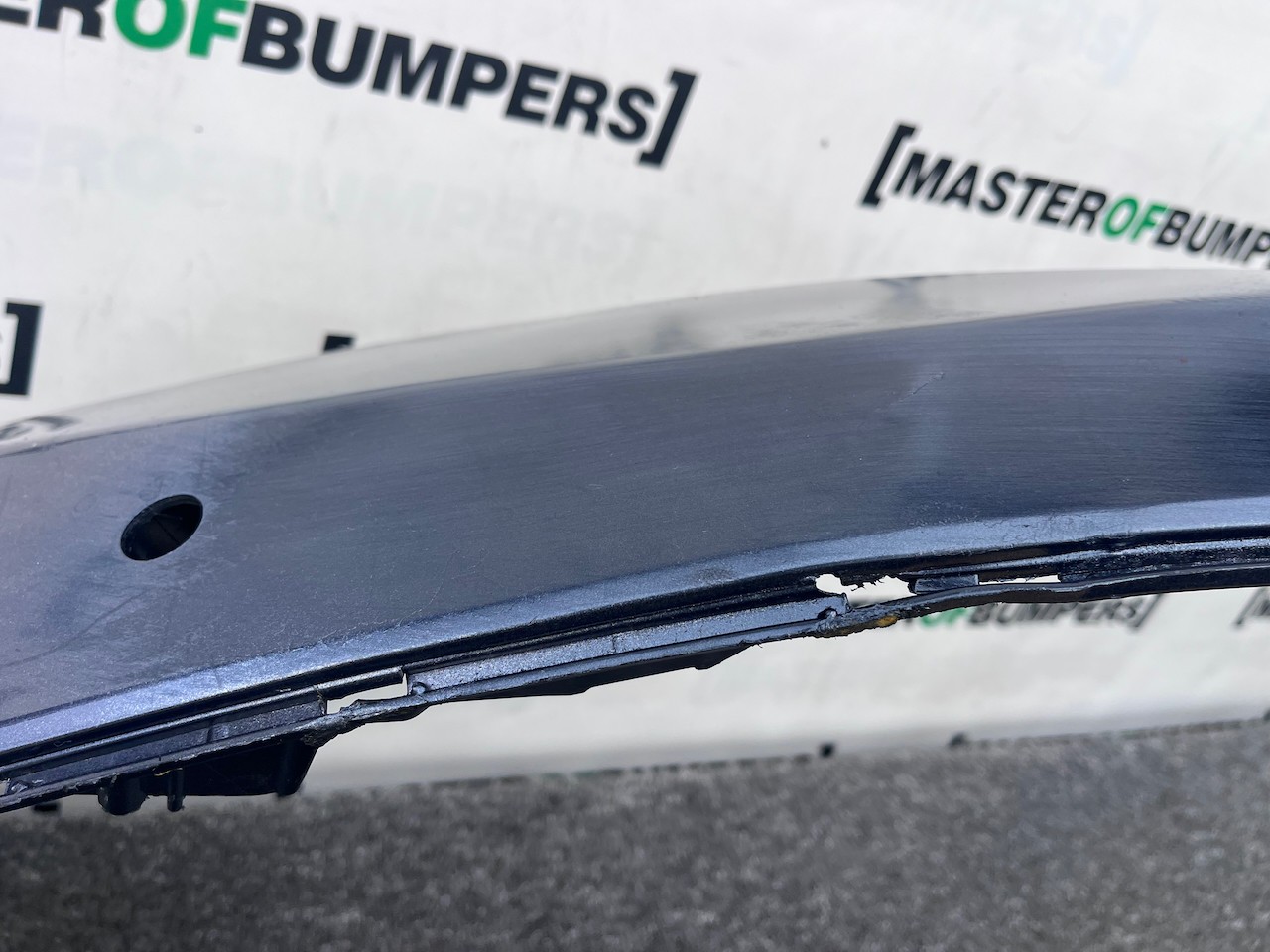 Honda Crv Elegance Mk4 2013-2014 Front Bumper 4 Pdc No Jets Genuine [g572]