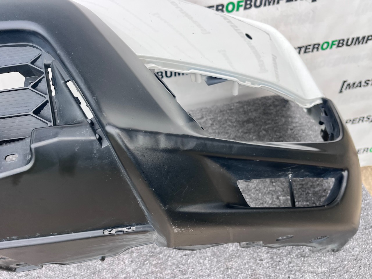 Honda Crv V-tec D-tec Mk5 2019-2022 Front Bumper 4 Pdc No Jets Genuine [g580]