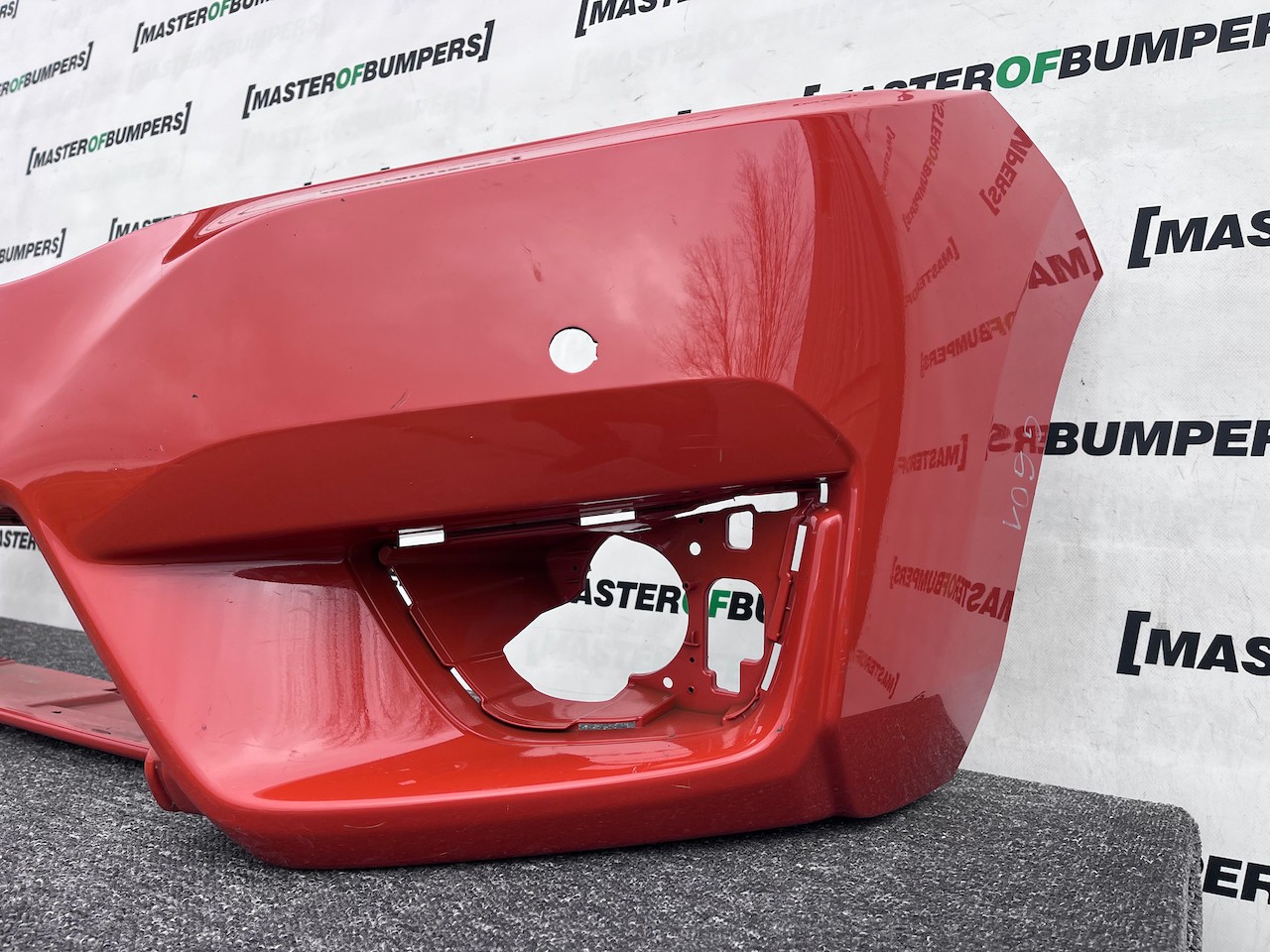 Honda Jazz Ex V-tec Mk3 Hatchback 2015-2017 Front Bumper 4 Pdc Genuine [g601]