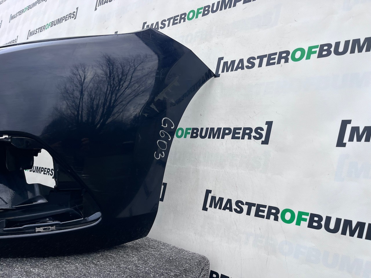 Honda Jazz Ex Hybrid Sr Hatchback 2020-2024 Front Bumper 4 Pdc Genuine [g603]