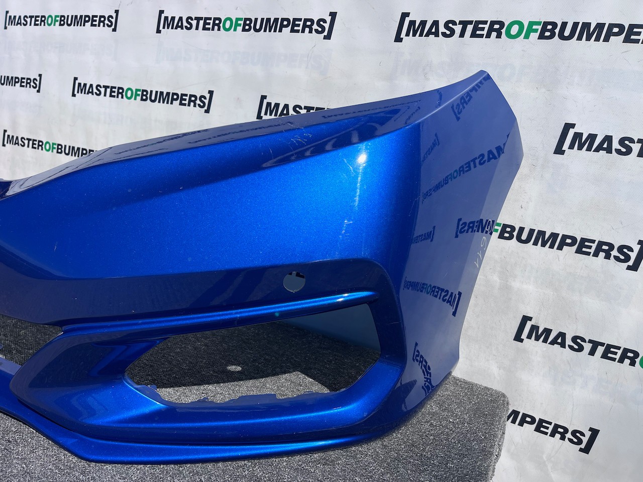 Honda Jazz Ex V-tec Hatchback Lift 2018-2020 Front Bumper 4 Pdc Genuine [g611]