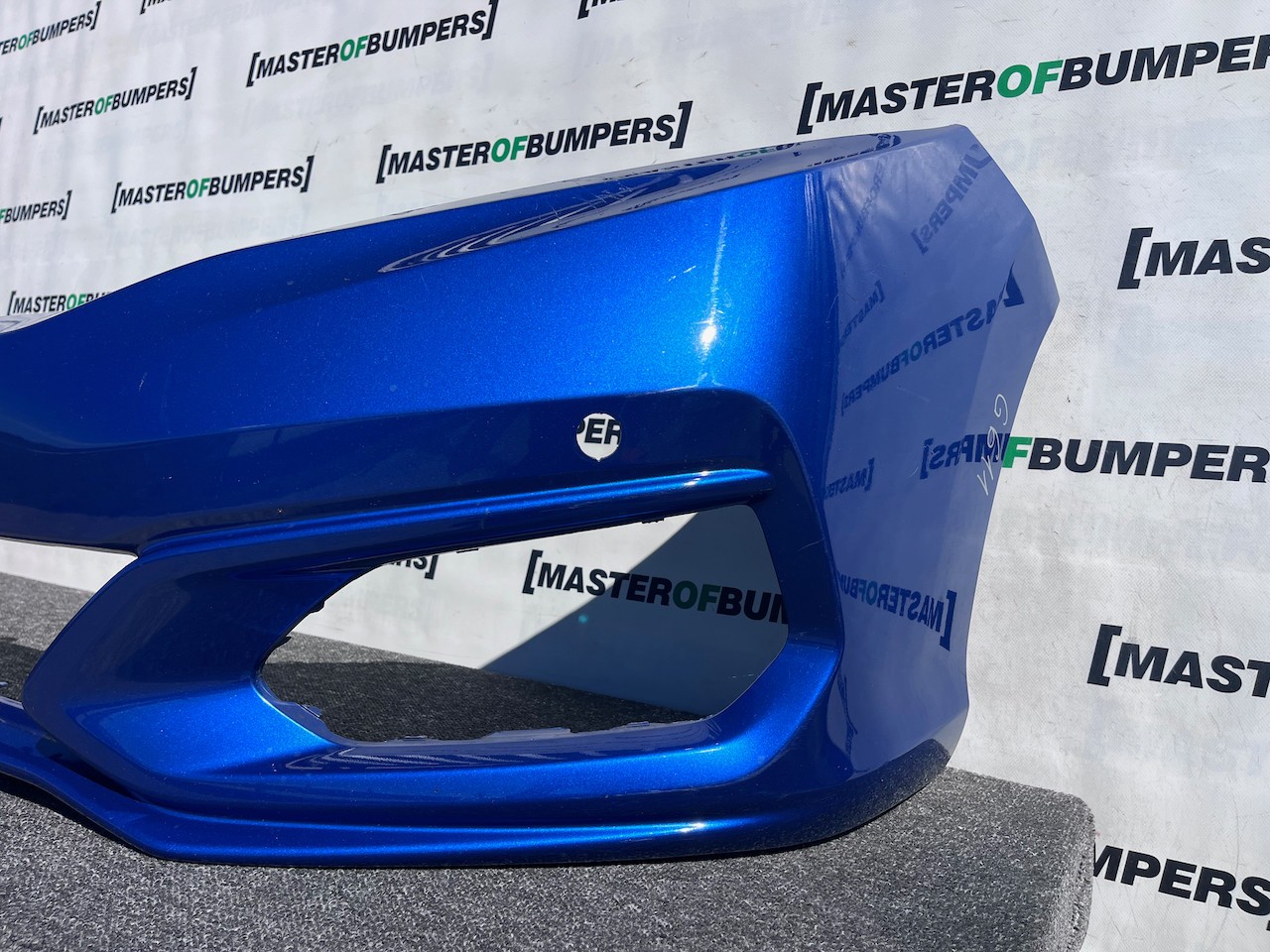 Honda Jazz Ex V-tec Hatchback Lift 2018-2020 Front Bumper 4 Pdc Genuine [g611]