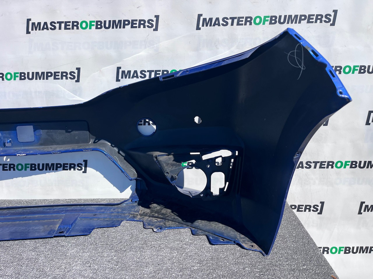 Honda Jazz Ex V-tec Mk3 Hatchback 2015-2017 Front Bumper 4 Pdc Genuine [g612]