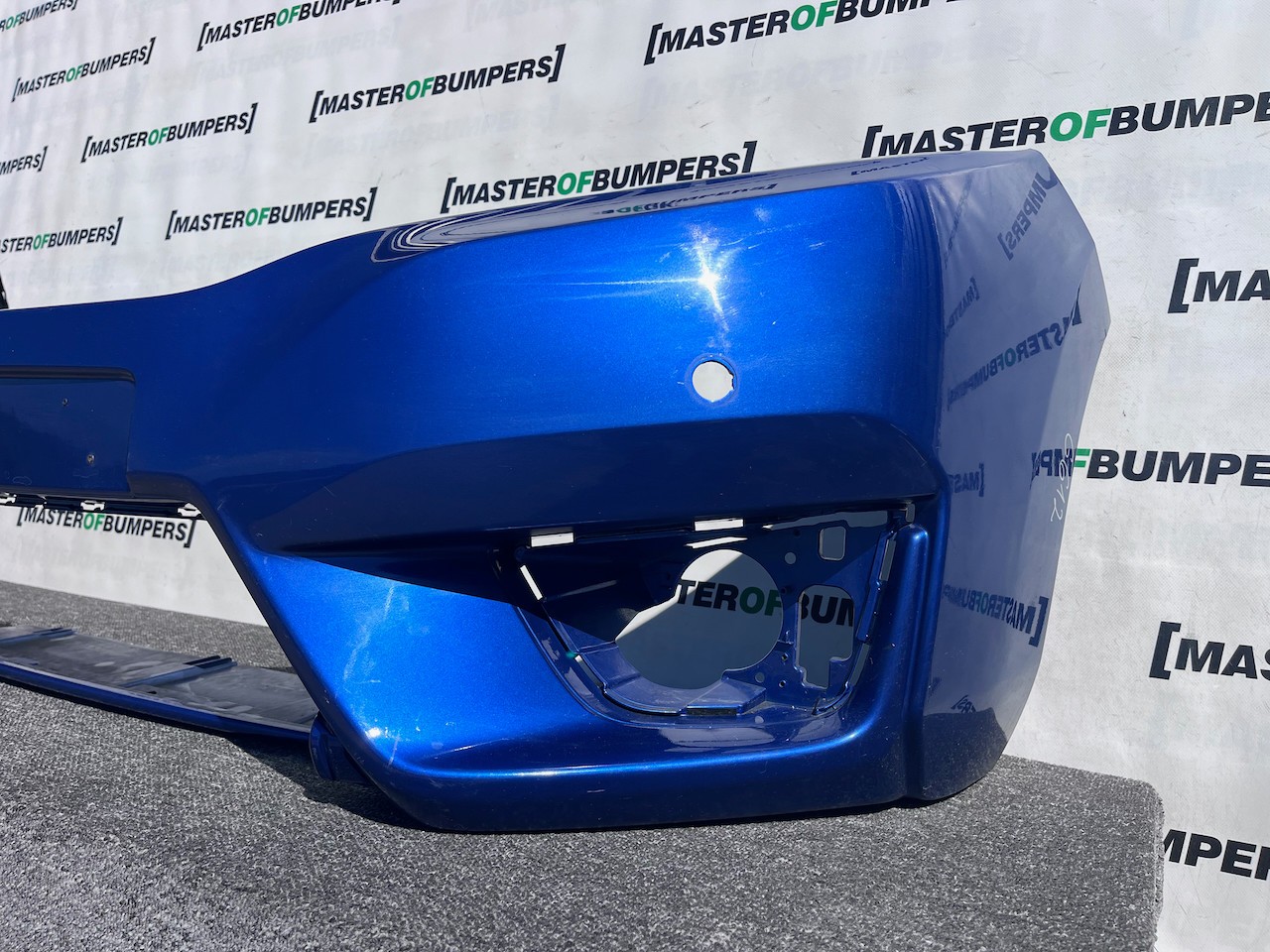 Honda Jazz Ex V-tec Mk3 Hatchback 2015-2017 Front Bumper 4 Pdc Genuine [g612]