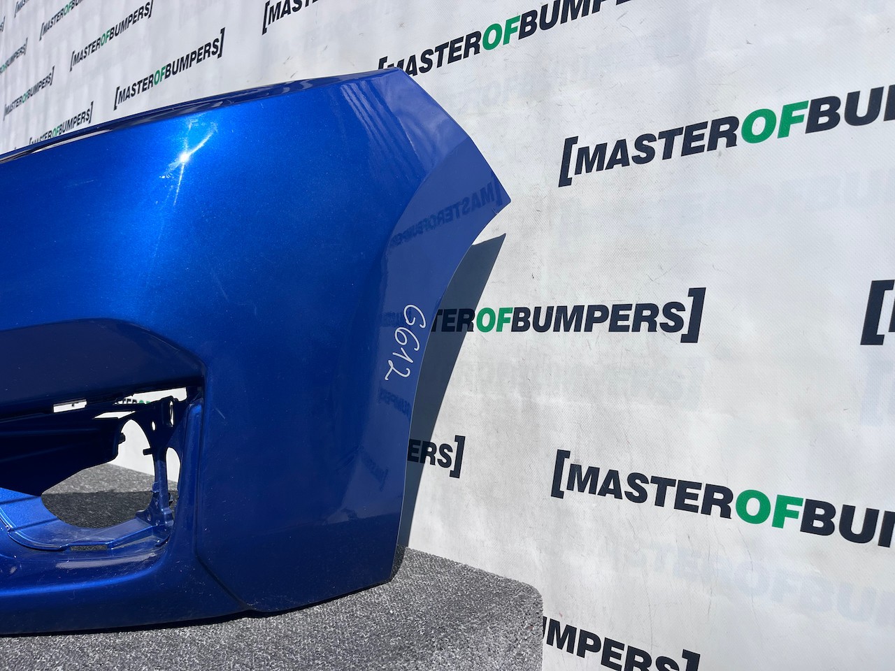 Honda Jazz Ex V-tec Mk3 Hatchback 2015-2017 Front Bumper 4 Pdc Genuine [g612]