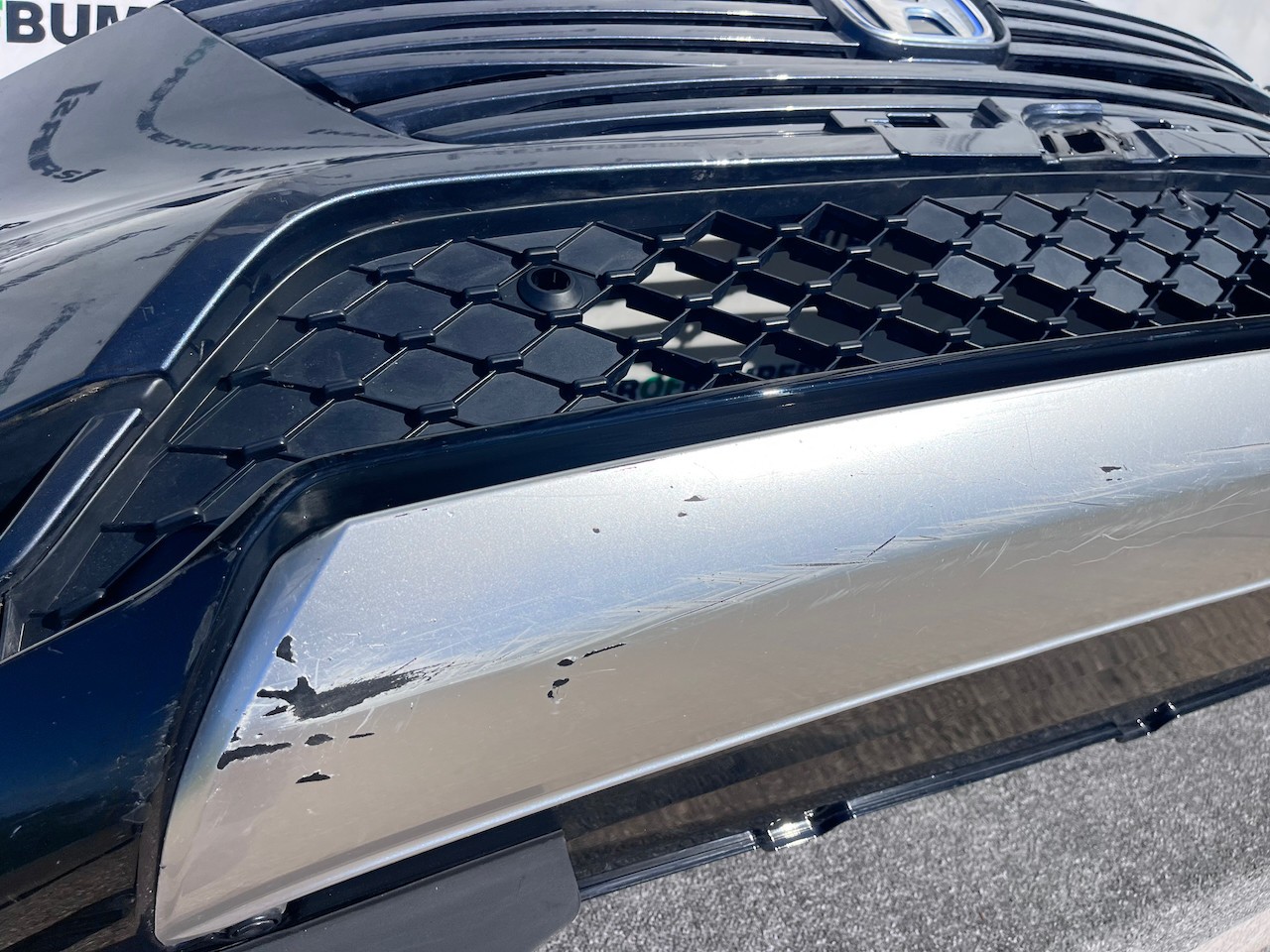 Honda Hr-v Hrv Advance Style 2021 - 2025 Front Bumper 4 Pdc Genuine [g616]