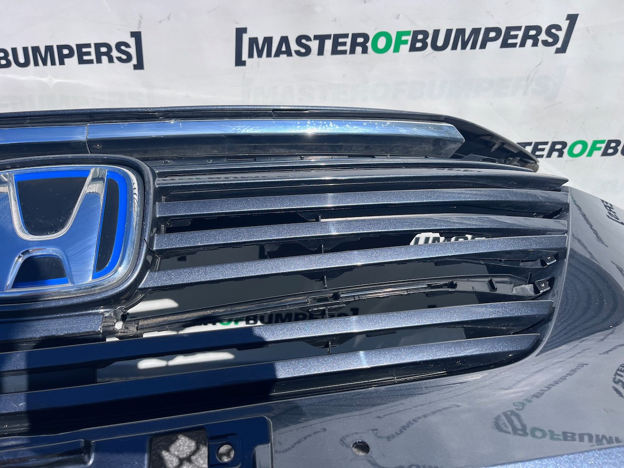 Honda Hr-v Hrv Advance Style 2021 - 2025 Front Bumper 4 Pdc Genuine [g616]