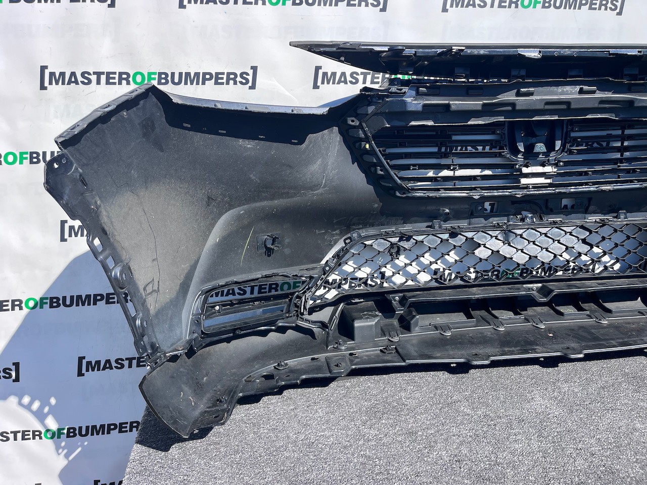 Honda Hr-v Hrv Advance Style 2021 - 2025 Front Bumper 4 Pdc Genuine [g616]