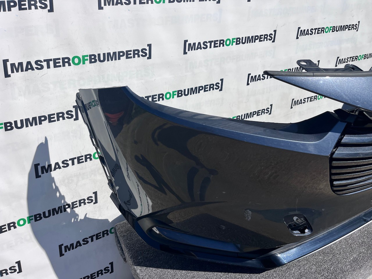 Honda Hr-v Hrv Advance Style 2021 - 2025 Front Bumper 4 Pdc Genuine [g616]