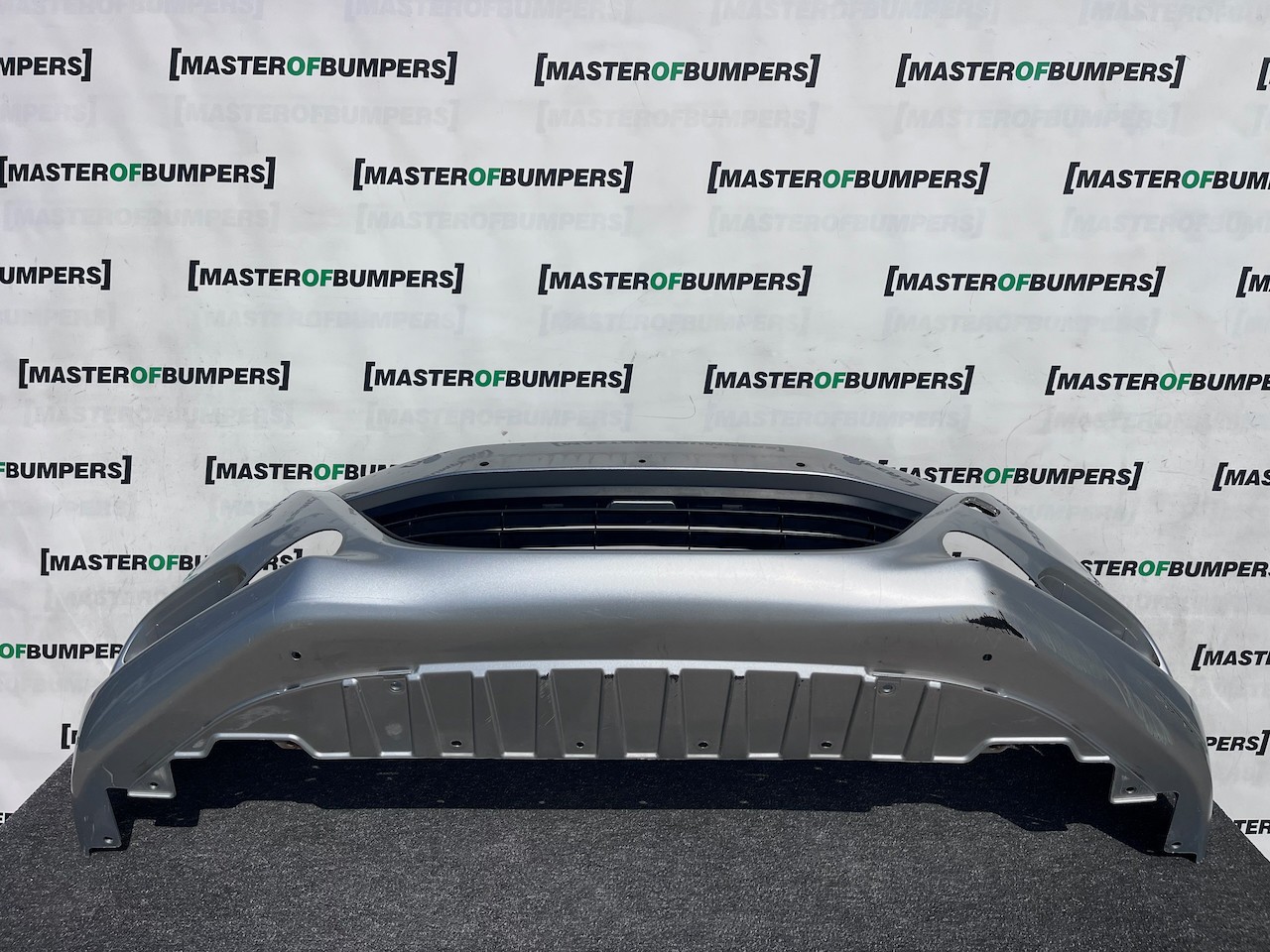 Honda Insight Hybrid Mk2 Hatchback 2009-2013 Front Bumper No Pdc Genuine [g626]