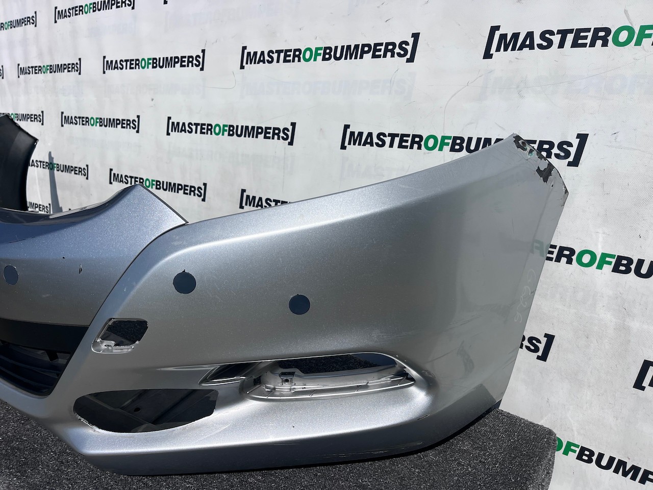 Honda Insight Hybrid Mk2 Hatchback 2009-2013 Front Bumper No Pdc Genuine [g626]