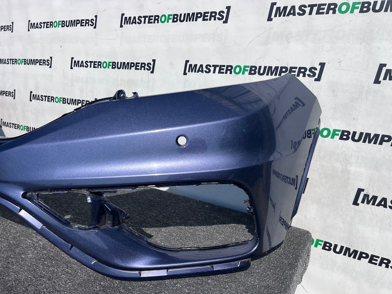 Honda Crv Elegance Mk4 Lift 2015-2017 Front Bumper 4 Pdc No Jets Genuine [g625]