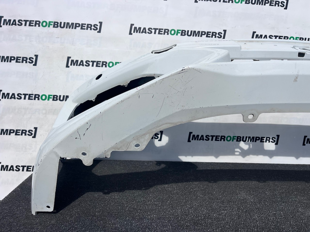 Honda Jazz Ex V-tec Hatchback Lift 2018-2020 Front Bumper 4 Pdc Genuine [g633]