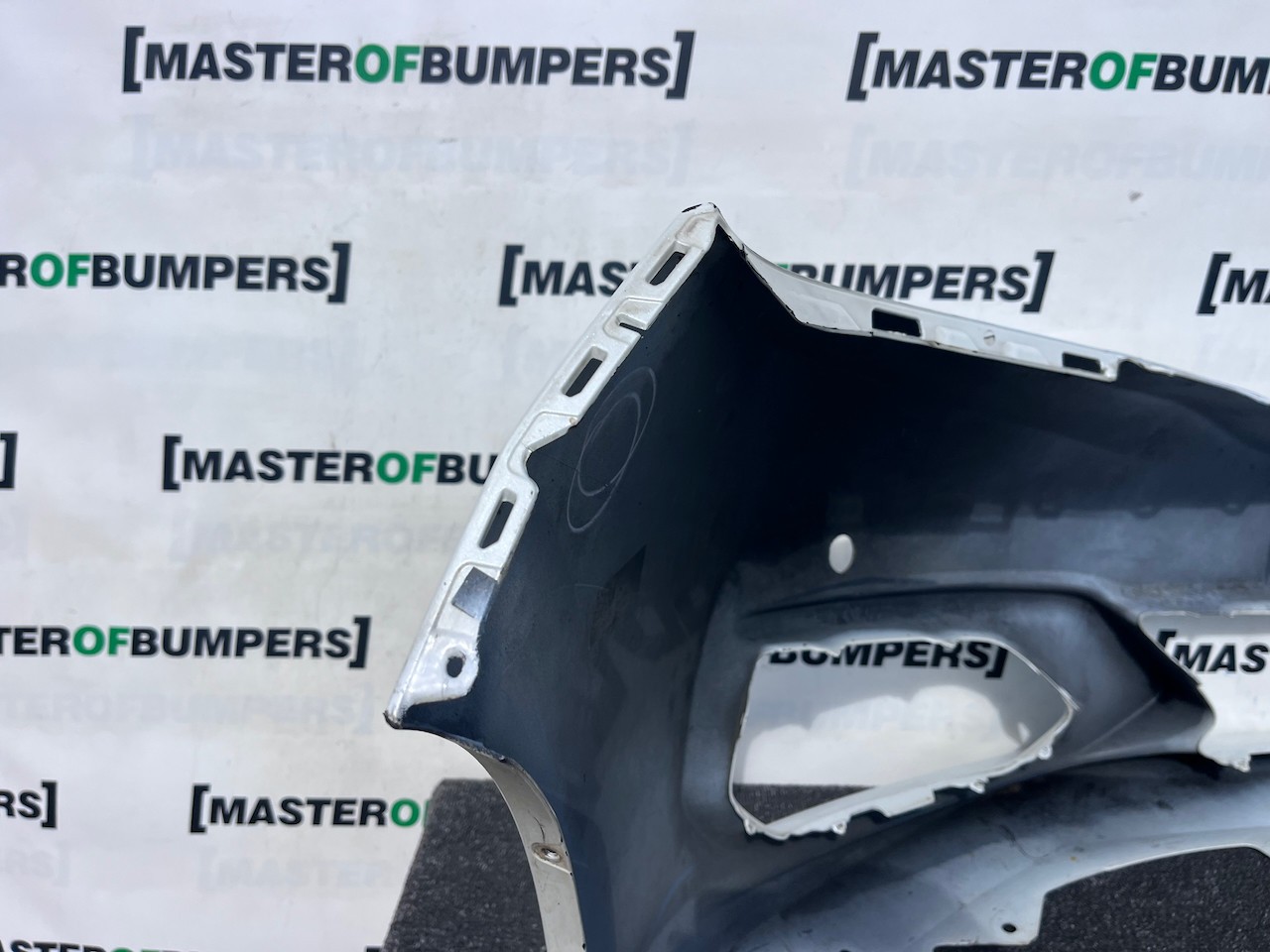 Honda Jazz Ex V-tec Hatchback Lift 2018-2020 Front Bumper 4 Pdc Genuine [g633]
