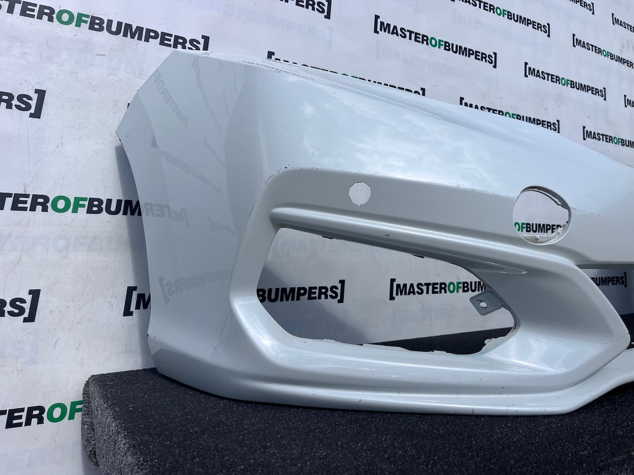 Honda Jazz Ex V-tec Hatchback Lift 2018-2020 Front Bumper 4 Pdc Genuine [g633]