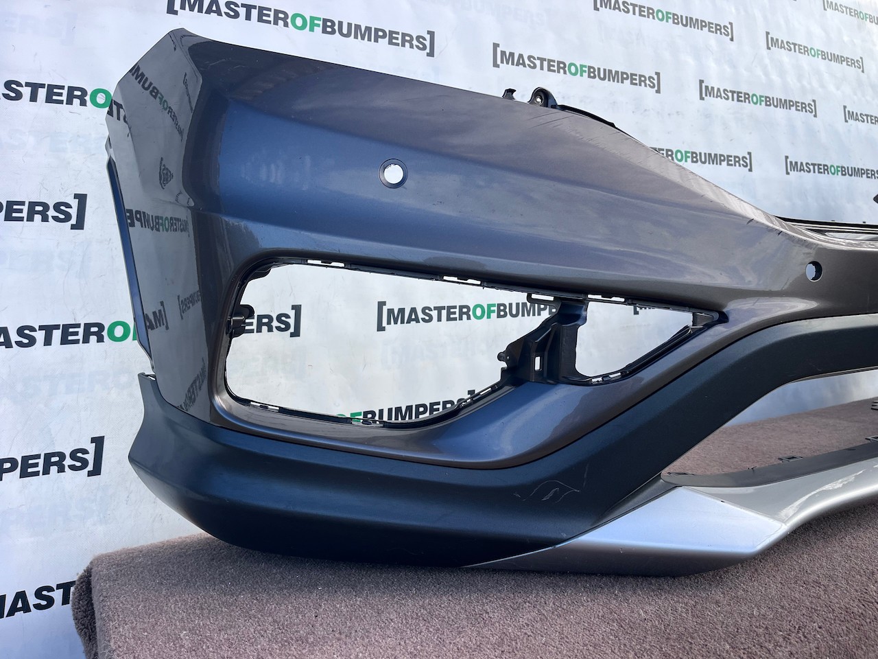 Honda Crv Elegance Mk4 Lift 2015-2017 Front Bumper 4 Pdc No Jets Genuine [g660]