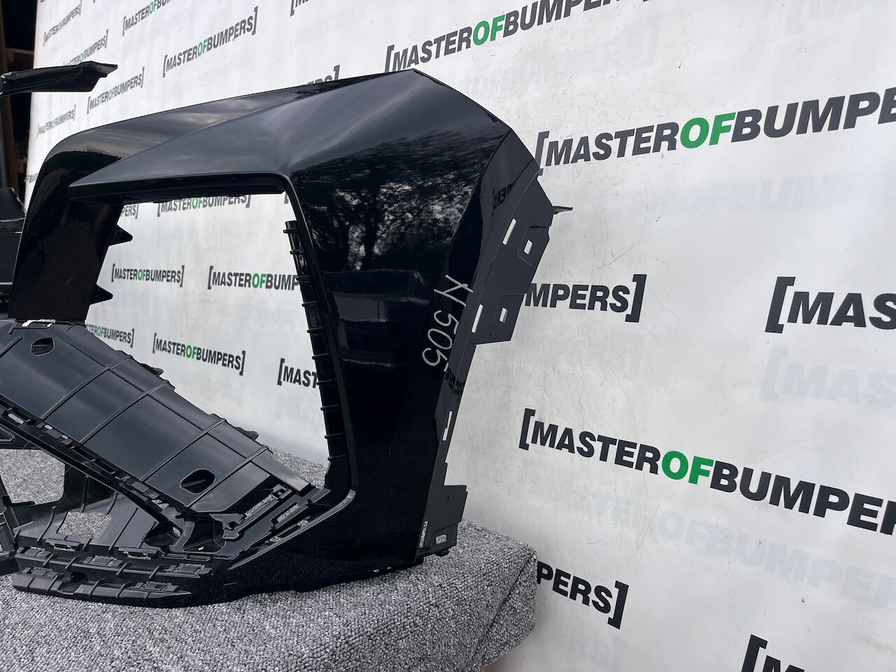 Hyundai Tucson Hybrid Premium Ultimate 2024-on Front Bumper Pdc Genuine [h505]