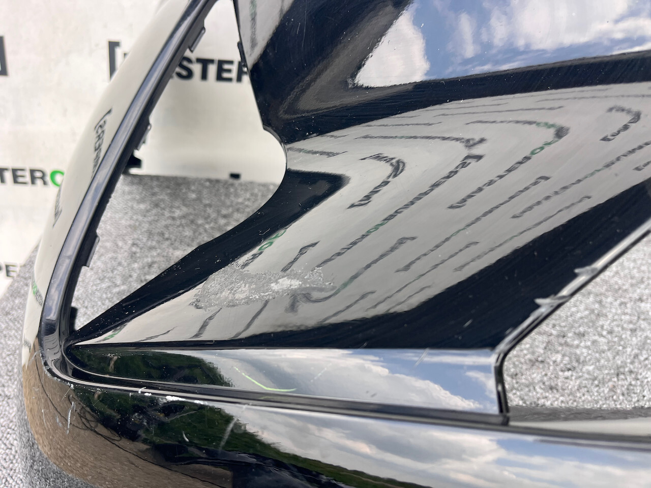 Hyundai I10 I10 Premium Se Hatchback 2020-2023 Front Bumper Genuine [h508]