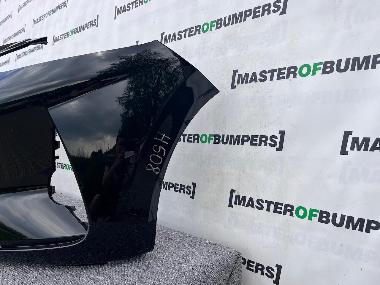 Hyundai I10 I10 Premium Se Hatchback 2020-2023 Front Bumper Genuine [h508]