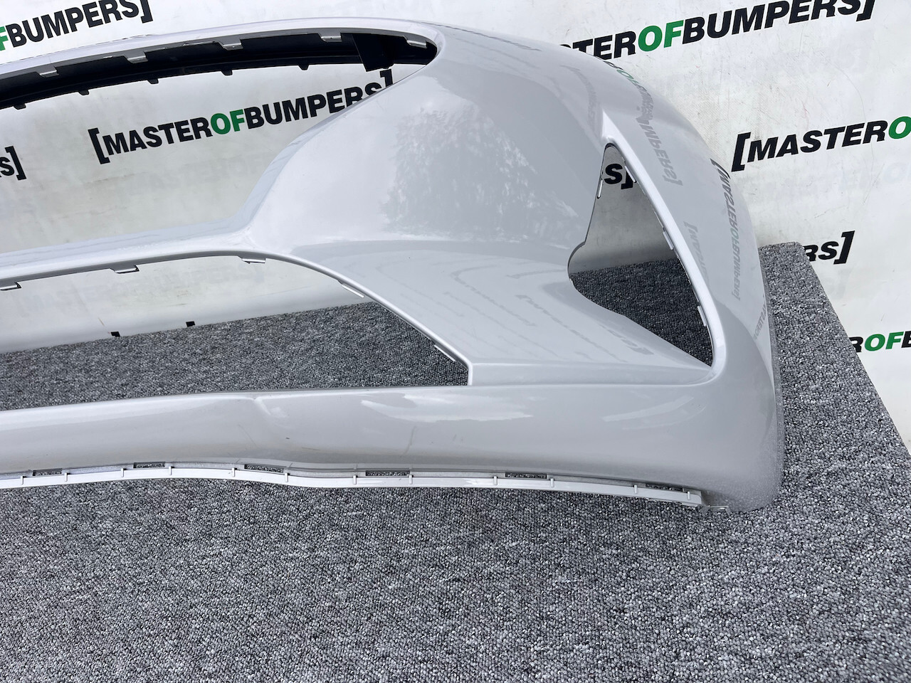 Hyundai I10 I10 Premium Se Hatchback 2020-2023 Front Bumper Genuine [h518]