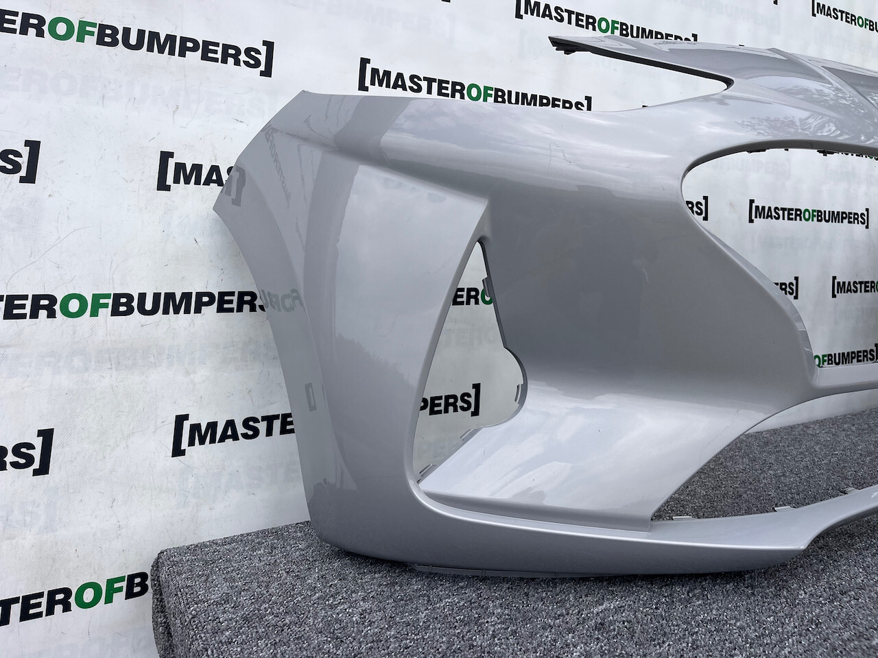 Hyundai I10 I10 Premium Se Hatchback 2020-2023 Front Bumper Genuine [h518]