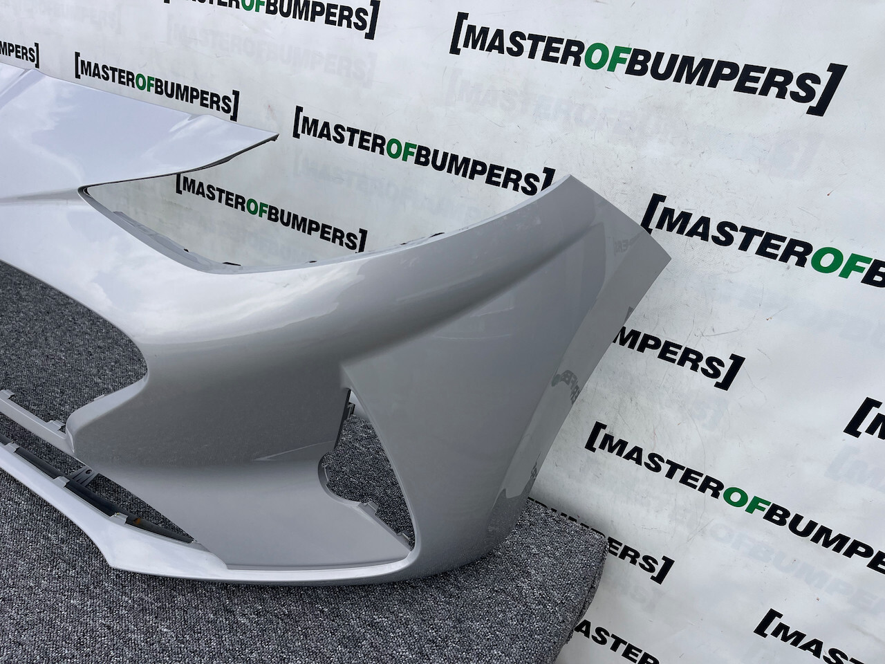 Hyundai I10 I10 Premium Se Hatchback 2020-2023 Front Bumper Genuine [h518]