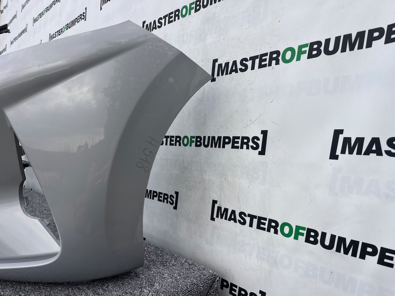 Hyundai I10 I10 Premium Se Hatchback 2020-2023 Front Bumper Genuine [h518]