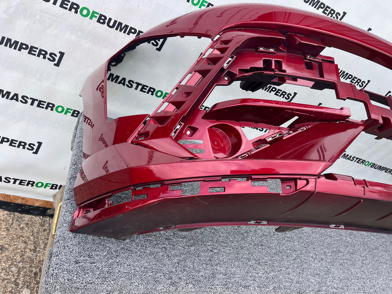 Hyundai Kona N-line Hatchback Mk2 2023-on Front Bumper 4 Pdc Genuine [h502]